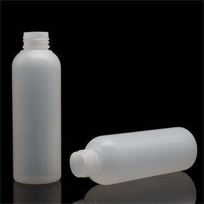 44mm 133MM PE कॉस्मेटिक बोतल पतला 150ml खाली लोशन कंटेनर